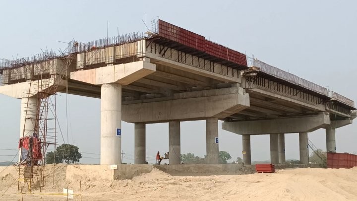 যশোর-ঝিনাইদহ মহাসড়ককে ছয় লেনে উন্নীত করার বহুল